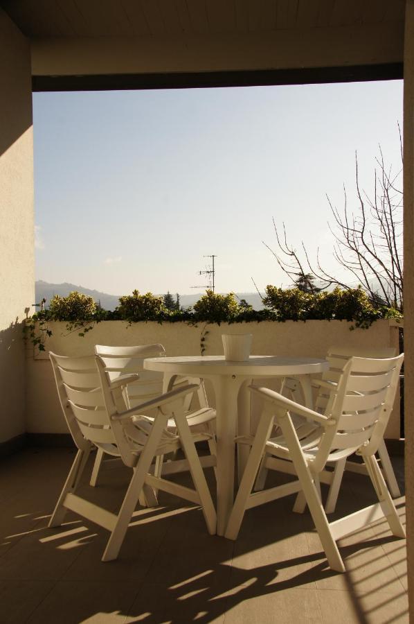 Casa Carla La Suite, Con Vista Del Verde Dei Colli Bolognesi Sasso Marconi Bagian luar foto